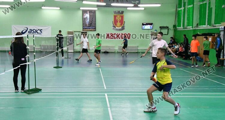 В Хасково стартира Държавното по бадминтон до 15 г, Даниел Николов е на полуфинал в Прага