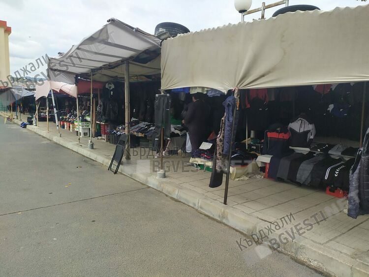 Битакът на Пазара превзема Синята зона