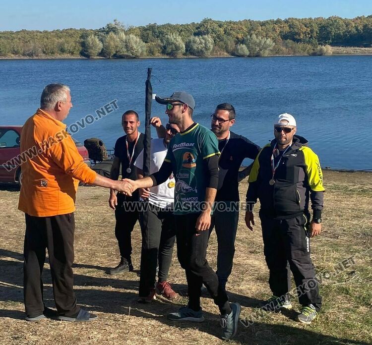 Първият турнир по спортен риболов на язовира край с.Светлина събра въдичари от три области