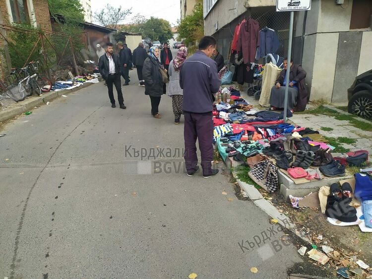 Битакът на Пазара превзема Синята зона