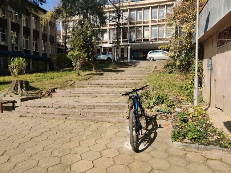 Паркинги за велосипеди се появиха и в Смолян