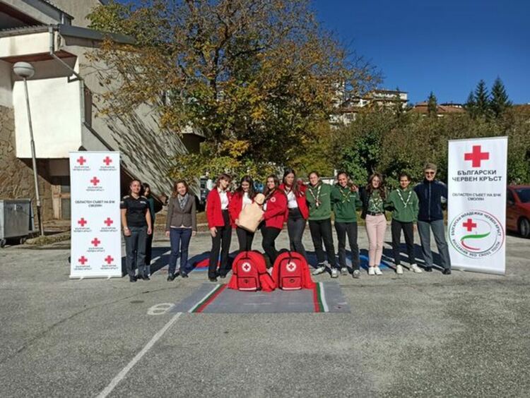 Четвъртокласници придобиха знания, които да използват при евентуални кризисни ситуации