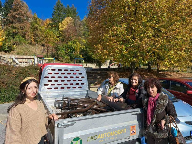 Паркинги за велосипеди се появиха и в Смолян