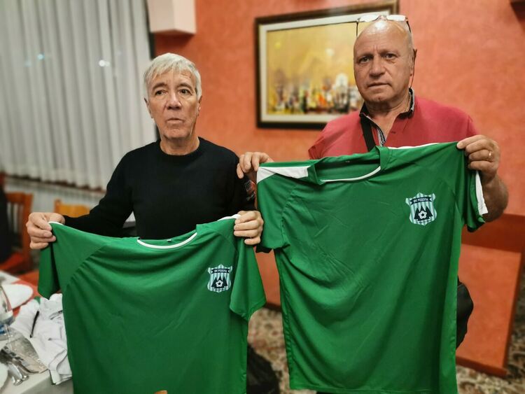 45 години по-късно ветерани на "Родопа" отново заедно 