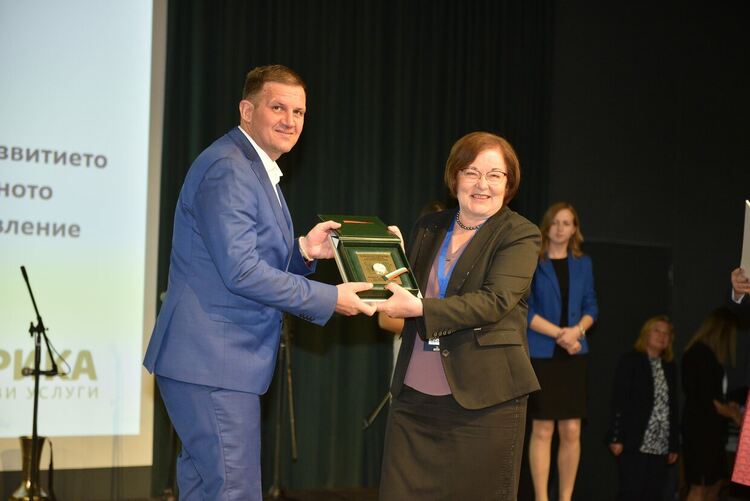 Община Хасково получи приза „Принос в развитието на местното самоуправление“ на НСОРБ