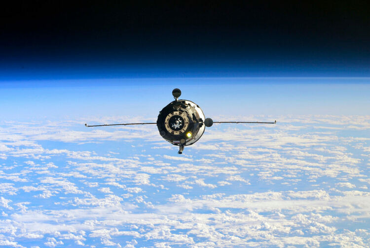 Товарният кораб "Прогрес МС-19" падна в Тихия океан