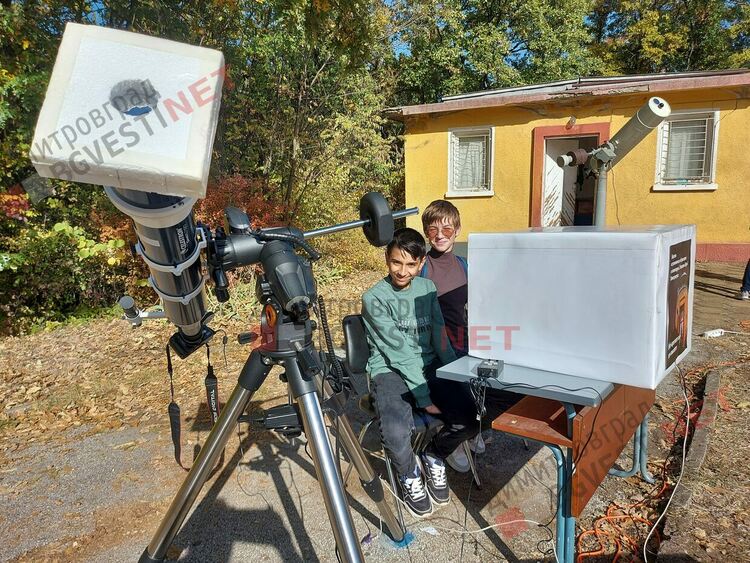 Луната "открадна" 34% от слънцето над Димитровград днес