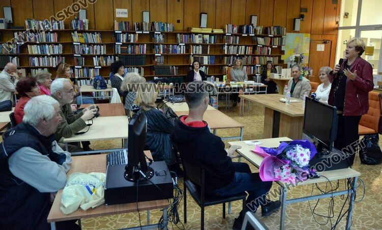 Елка Няголова представи „Парапет за душата“, обявена за най-добра поетична книга