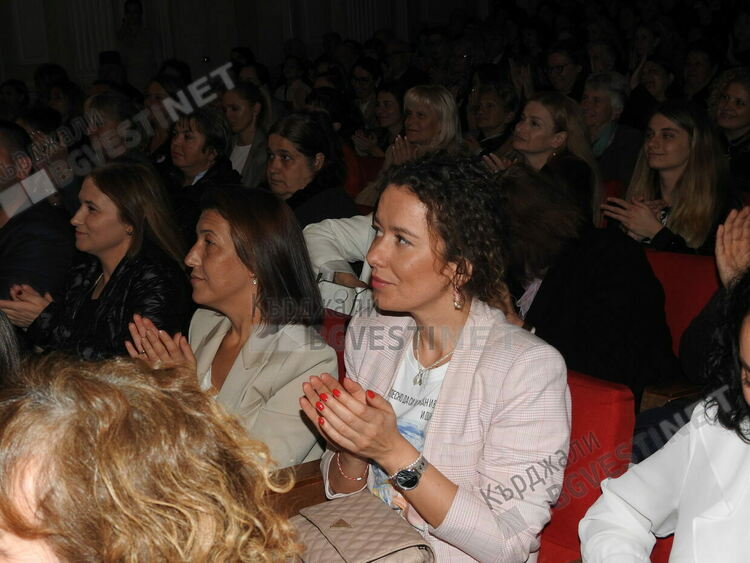 Камерният концерт „Пътят към Орфей” препълни Дома на културата