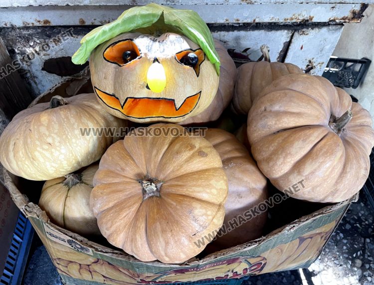 Хелоуин подрани на хасковския пазар