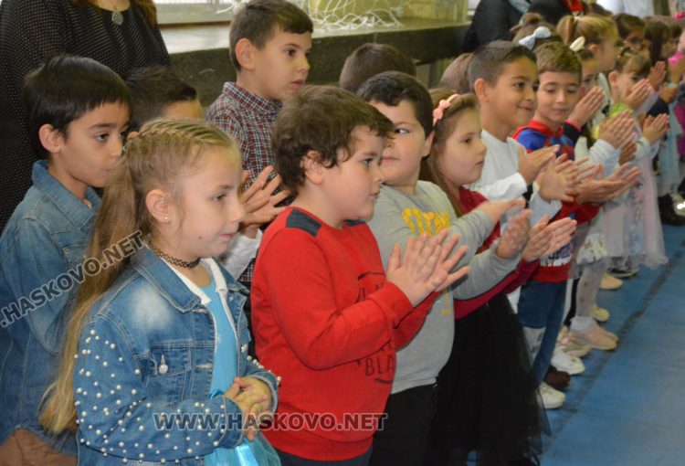 Рицари на знанието попълниха редиците в ОУ“Христо Смирненски“