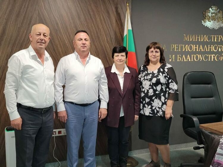 Община Хасково подписа споразумение с МРРБ за финансиране на водопровода в с. Маслиново