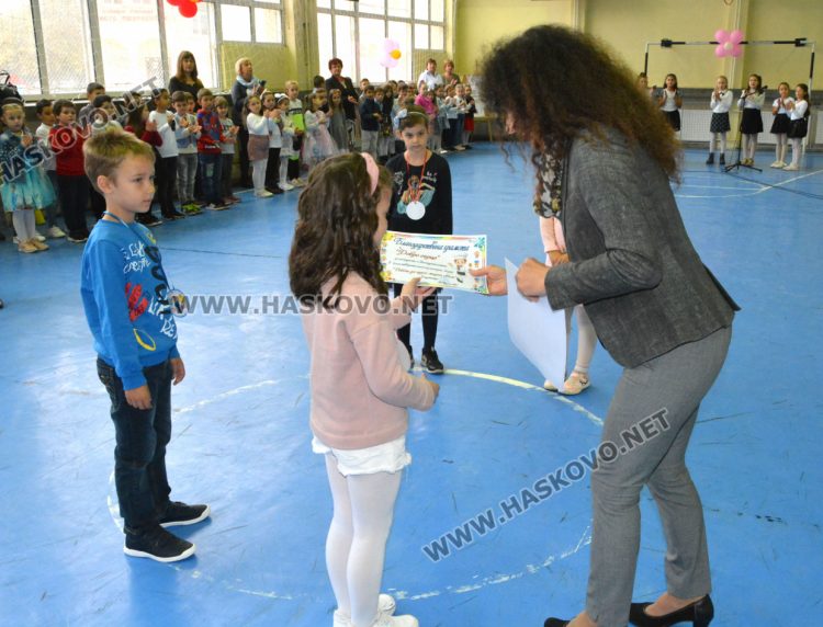 Рицари на знанието попълниха редиците в ОУ“Христо Смирненски“