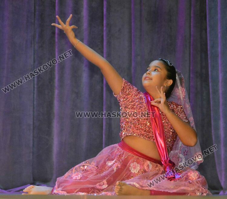 300 млади таланти в двудневния Арт фестивал „Фантазия“ в Хасково