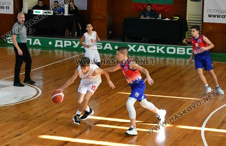 Юношите на баскетболния „Хасково“ със страхотен обрат пред собствена публика