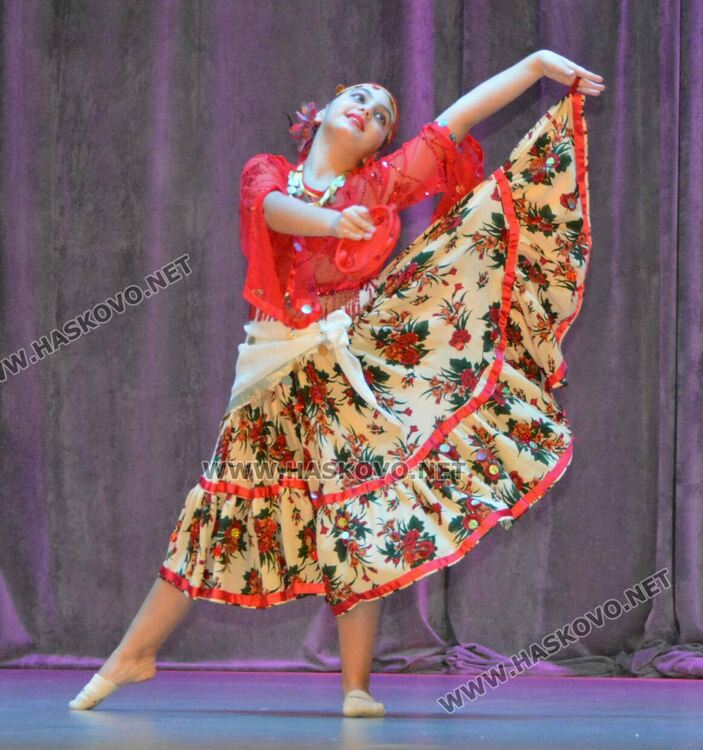 300 млади таланти в двудневния Арт фестивал „Фантазия“ в Хасково