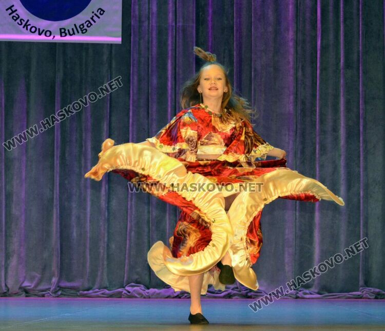 300 млади таланти в двудневния Арт фестивал „Фантазия“ в Хасково