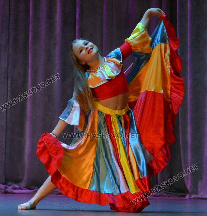 300 млади таланти в двудневния Арт фестивал „Фантазия“ в Хасково