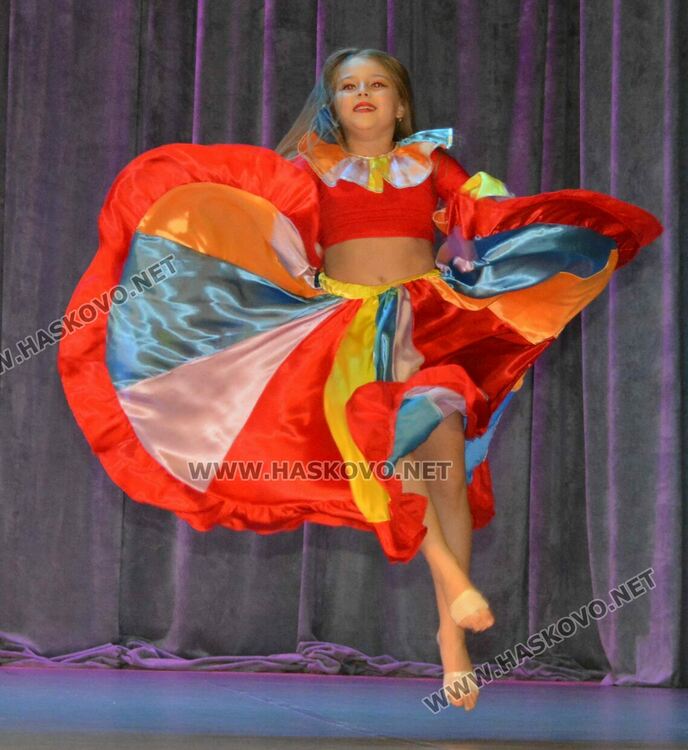 300 млади таланти в двудневния Арт фестивал „Фантазия“ в Хасково