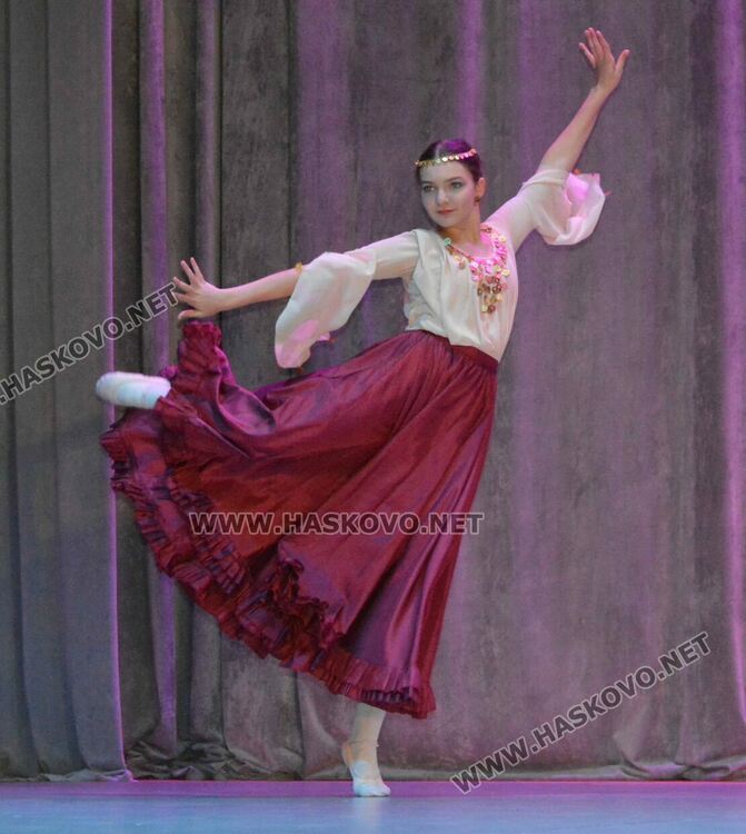 300 млади таланти в двудневния Арт фестивал „Фантазия“ в Хасково