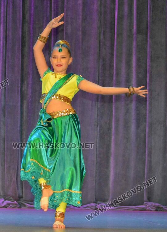 300 млади таланти в двудневния Арт фестивал „Фантазия“ в Хасково