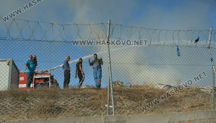 Пламна сметището край Гарваново