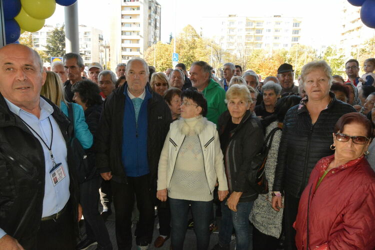 Lidl отвори втория си магазин в Хасково