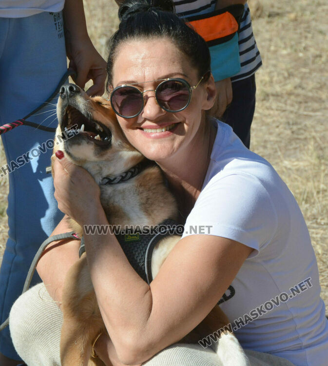 Дора Иванова