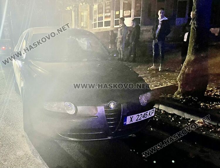 Водач на Алфа се заби в дърво и се завъртя на „Раковски“