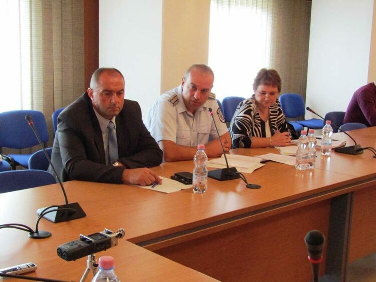 Костадин Марковски е в средата