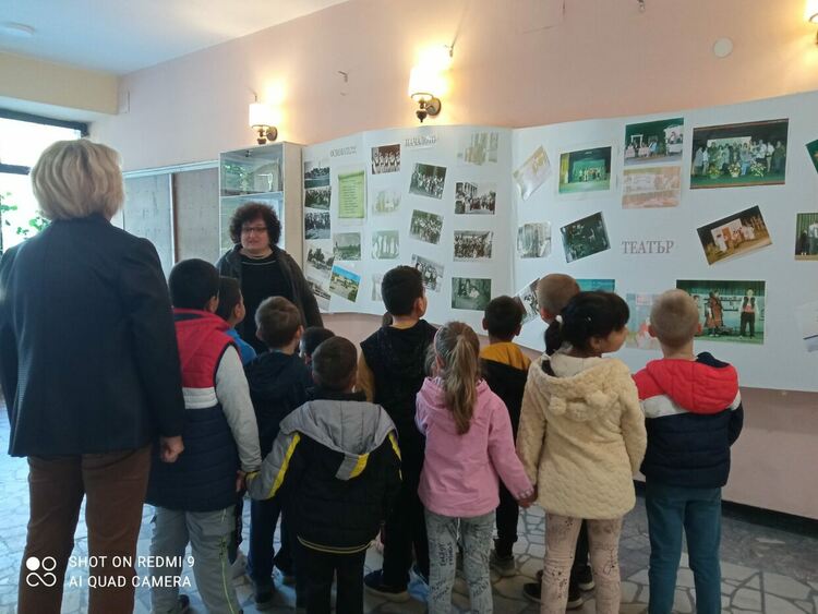 Деца от Дебър "изследваха" места, на които се съхранява българския дух