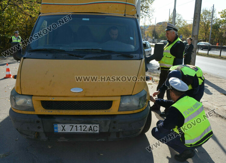 Глобиха трима водачи без светлини и двама без преглед в акцията на КАТ