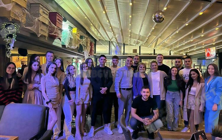 Поредната благотворителна инициатива на Интеракт Клуб Кърджали събра 1700лв за малката Габи.