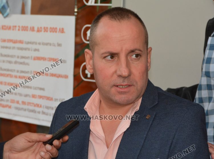 30 000 евро и 30 000 лева са задигнати от чейндж бюрото в Хасково