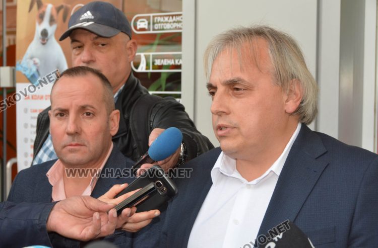 30 000 евро и 30 000 лева са задигнати от чейндж бюрото в Хасково