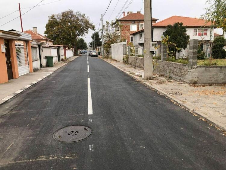 Три улици в Първомай имат нов облик