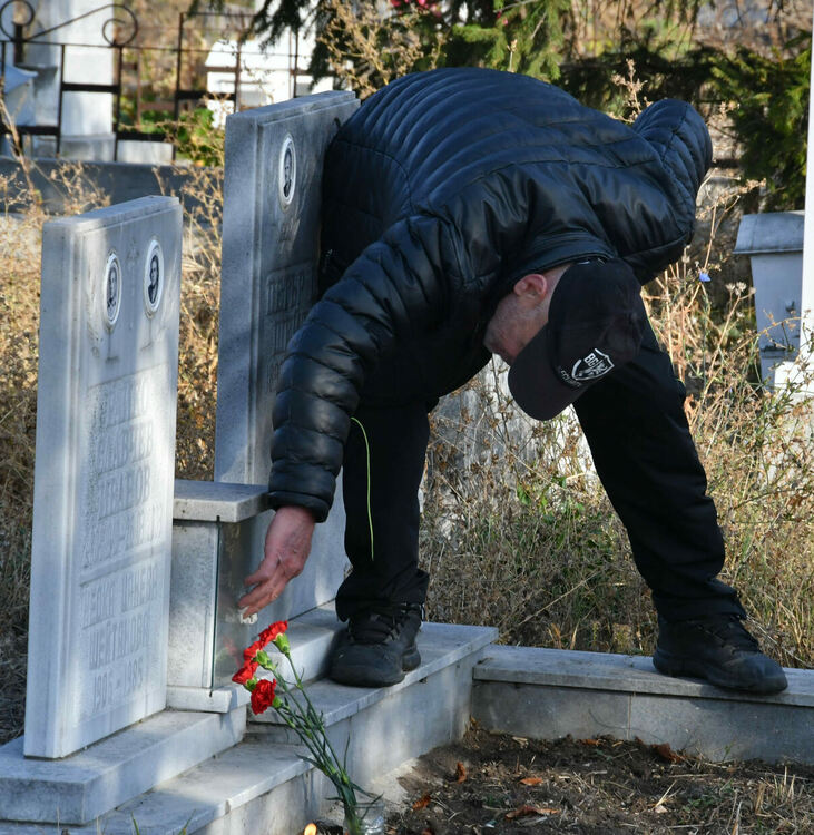 Днес е Архенгелова задушница