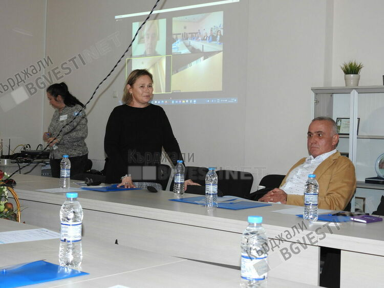 Двудневна Международна кръгла маса за професионалния стрес при медиците започна днес в Кърджали