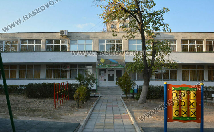 Атрактивни произведения от тиква показаха в детска градина „Славейче“