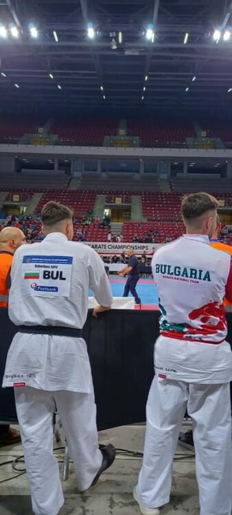 Състезателите от СК "„Хамон доджо“- Асеновград с медали от Европейското първенство по шинкиокушин