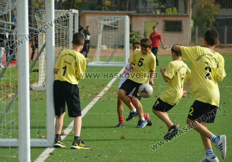 С футбол започнаха ученическите игри в Хасково, 22 отбора в надпреварата