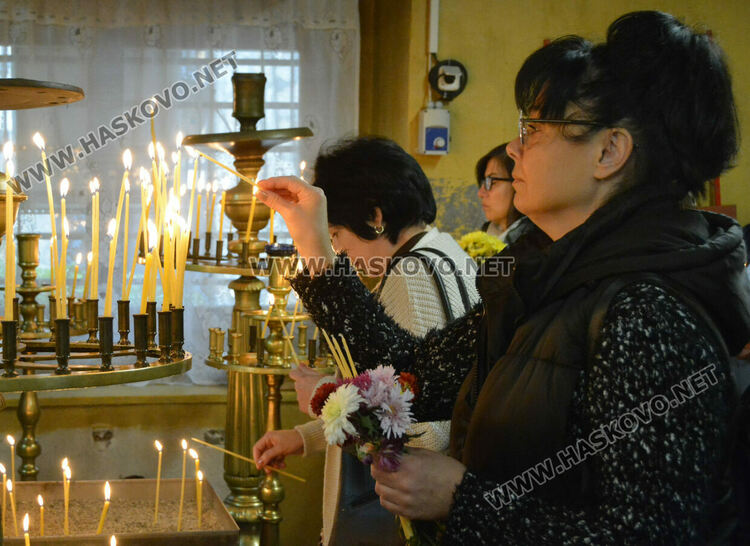 Тържествена литургия на Архангеловден в Хасково