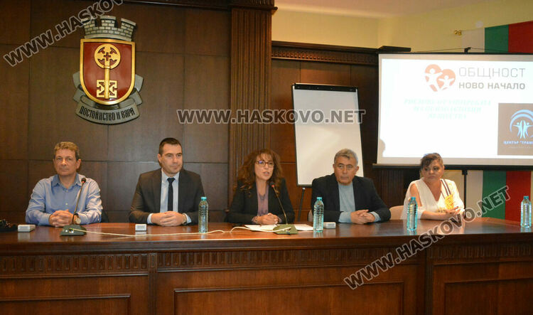 Младежи разказаха пред ученици за зависимостта си към наркотиците 