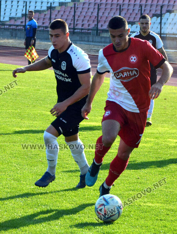 „Саяна Хасково“ и „Розова долина“ с равенство – 1:1 на „Ямача“