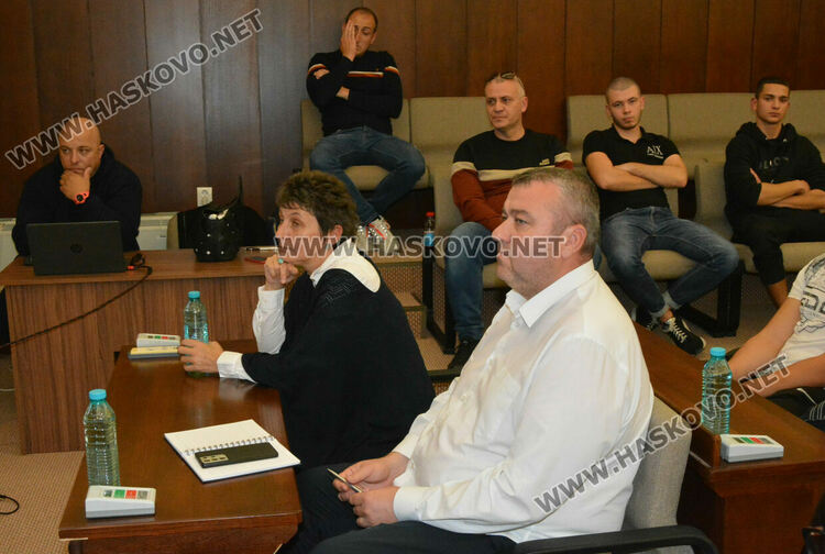 Младежи разказаха пред ученици за зависимостта си към наркотиците 