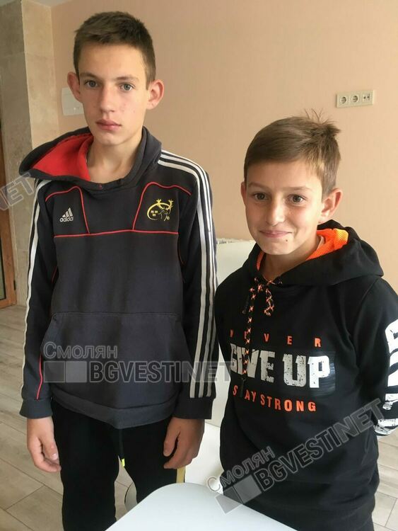 Две братчета са принудени да вървят по над 10 километра пеш, за да се приберат от училище до дома си. Община Смолян се намеси!