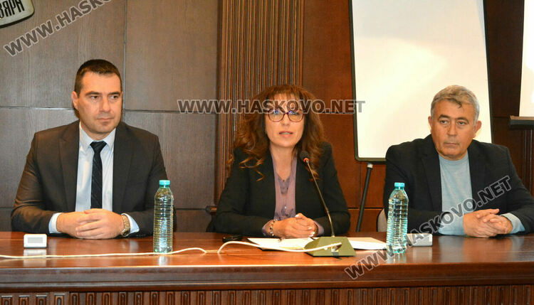 Младежи разказаха пред ученици за зависимостта си към наркотиците 