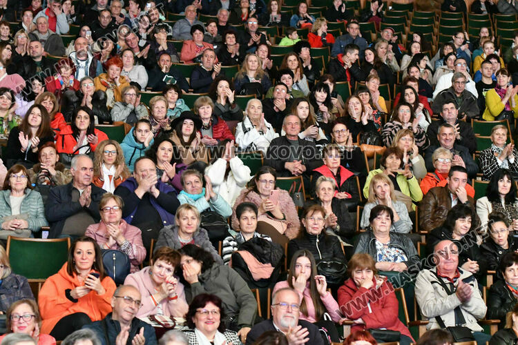 Ансамбъл „Филип Кутев“ с диригент Георги Андреев изнесе концерт в Хасково