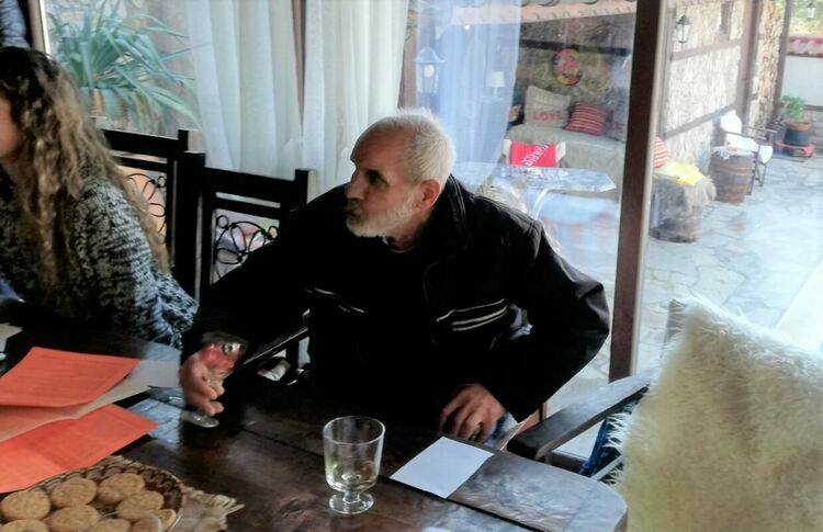 Първомайски художници се вкючиха в пленер, посветен на войната и мира