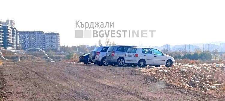 Нетърпеливи кърджалийци вече ползват новия буферен паркинг до парк „Арпезос Север”